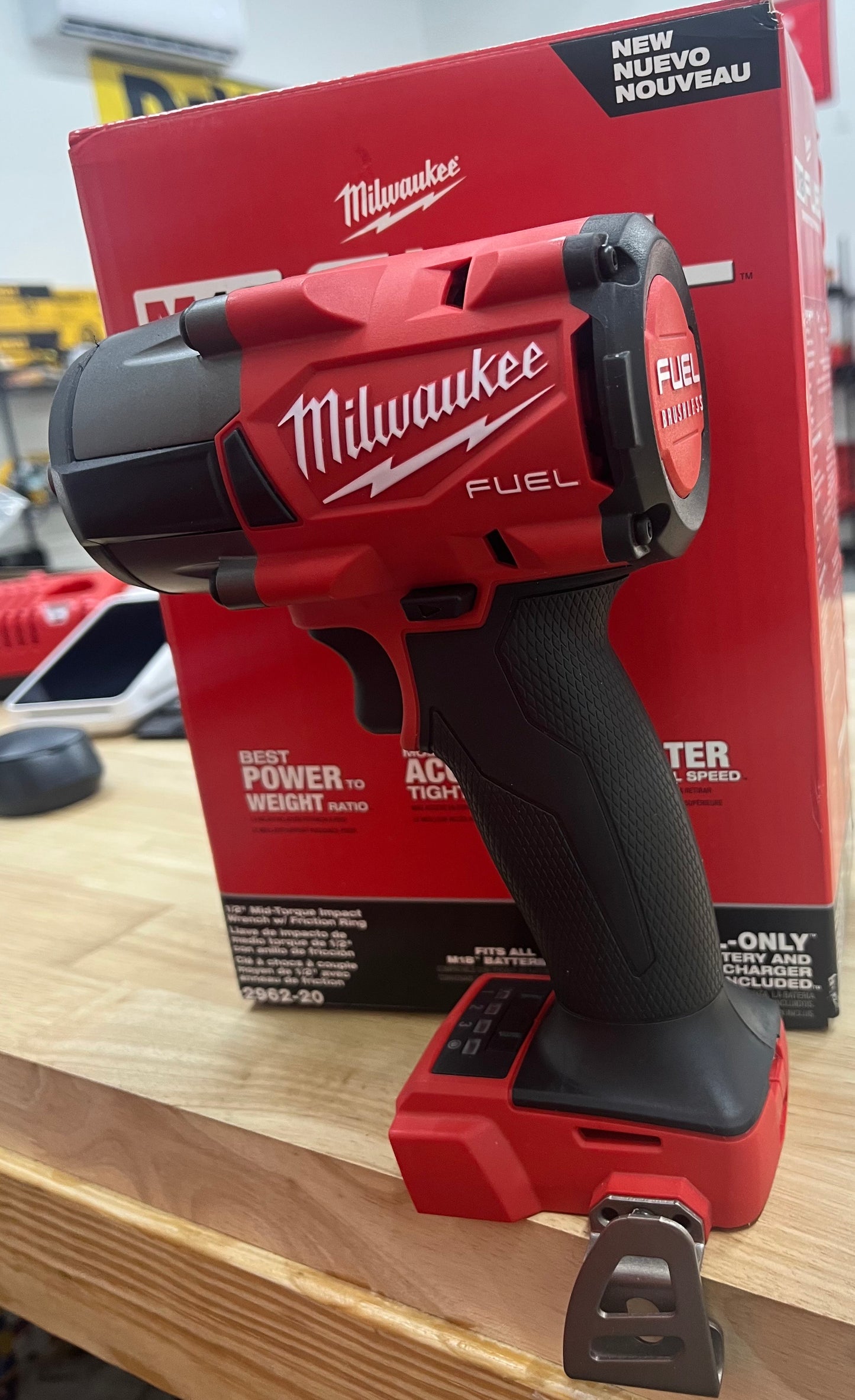 M18 Fuel Gen-2 18V Lithium-Ion Brushless Cordless Mid Torque 1/2in. Impact Wrench w/ Friction Ring (Tool Only)